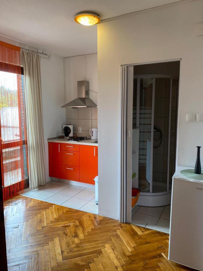 Apartmani Dana Sukošan Екстериор снимка