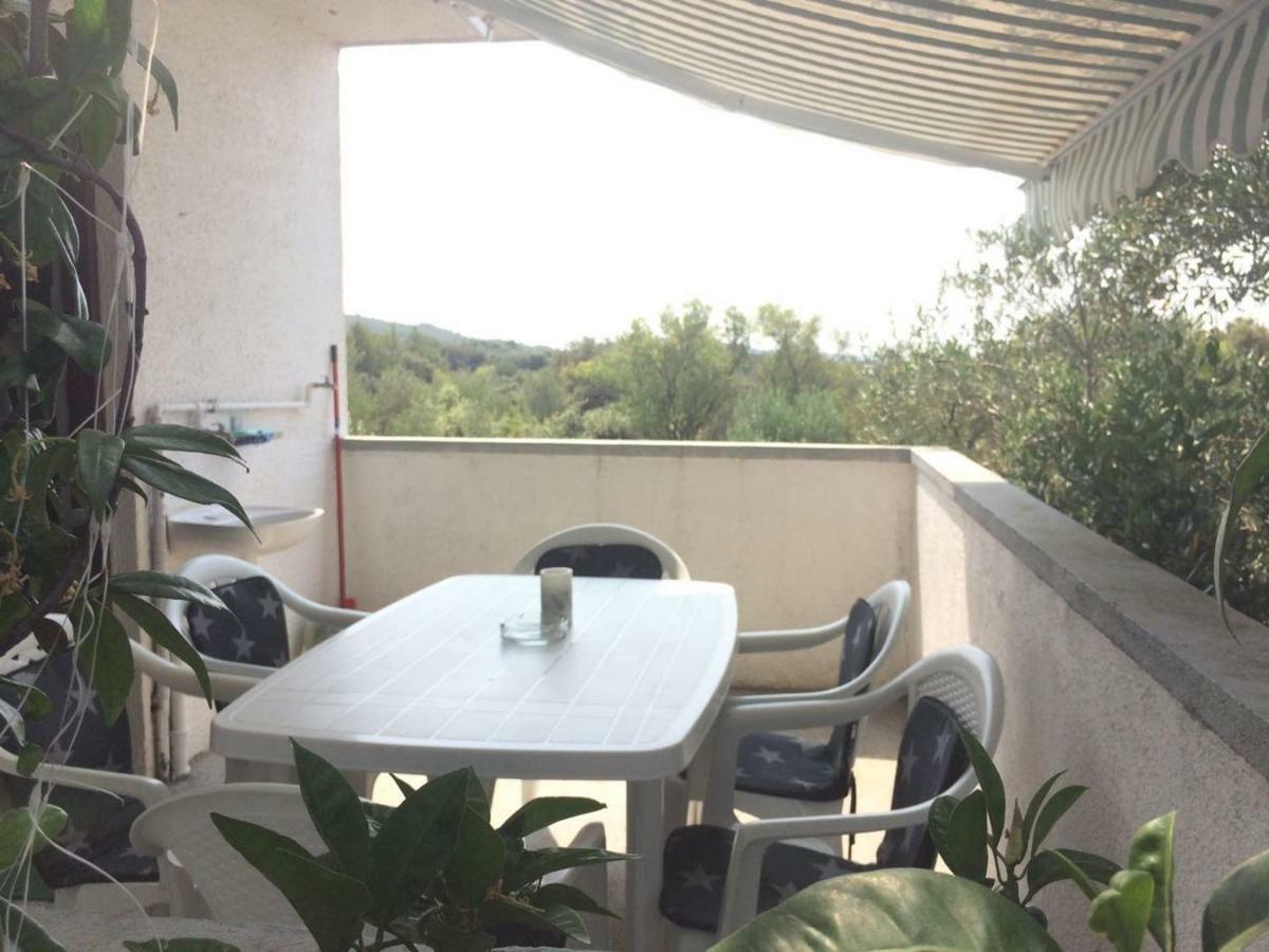 Apartmani Dana Sukošan Екстериор снимка
