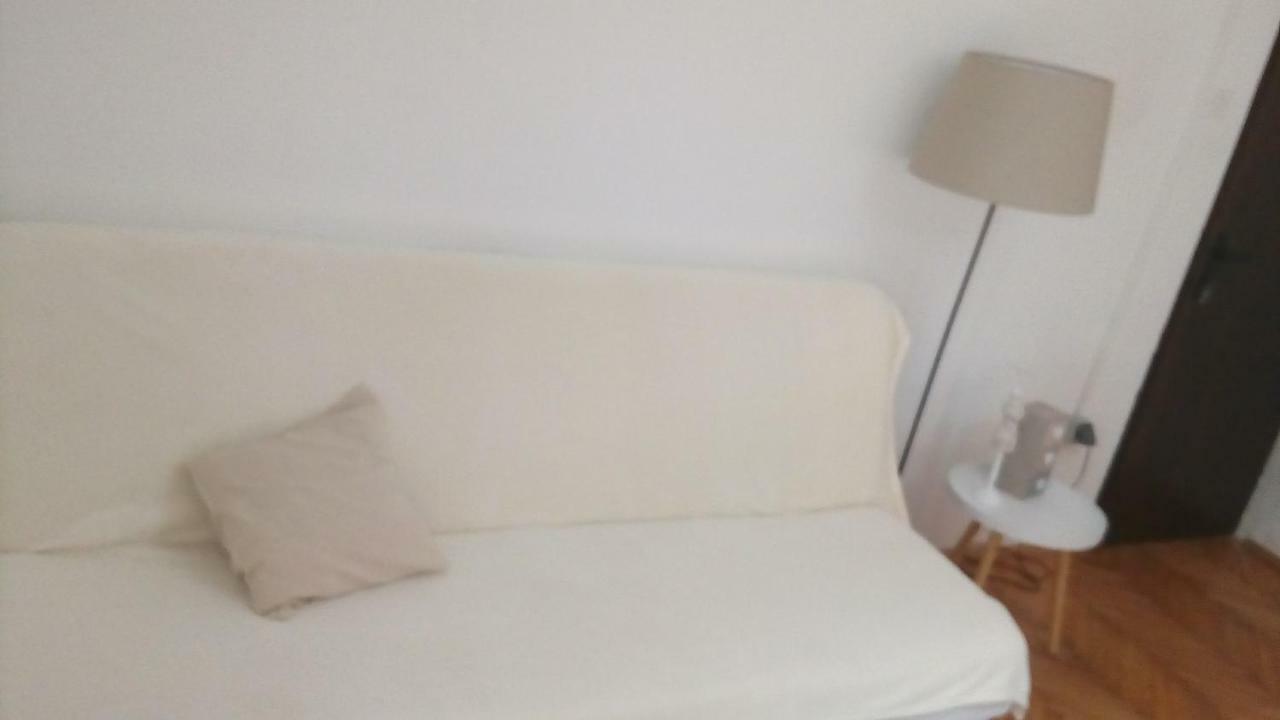 Apartmani Dana Sukošan Екстериор снимка